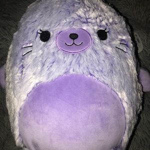 Squishmallow FuzzAMallow Ellen